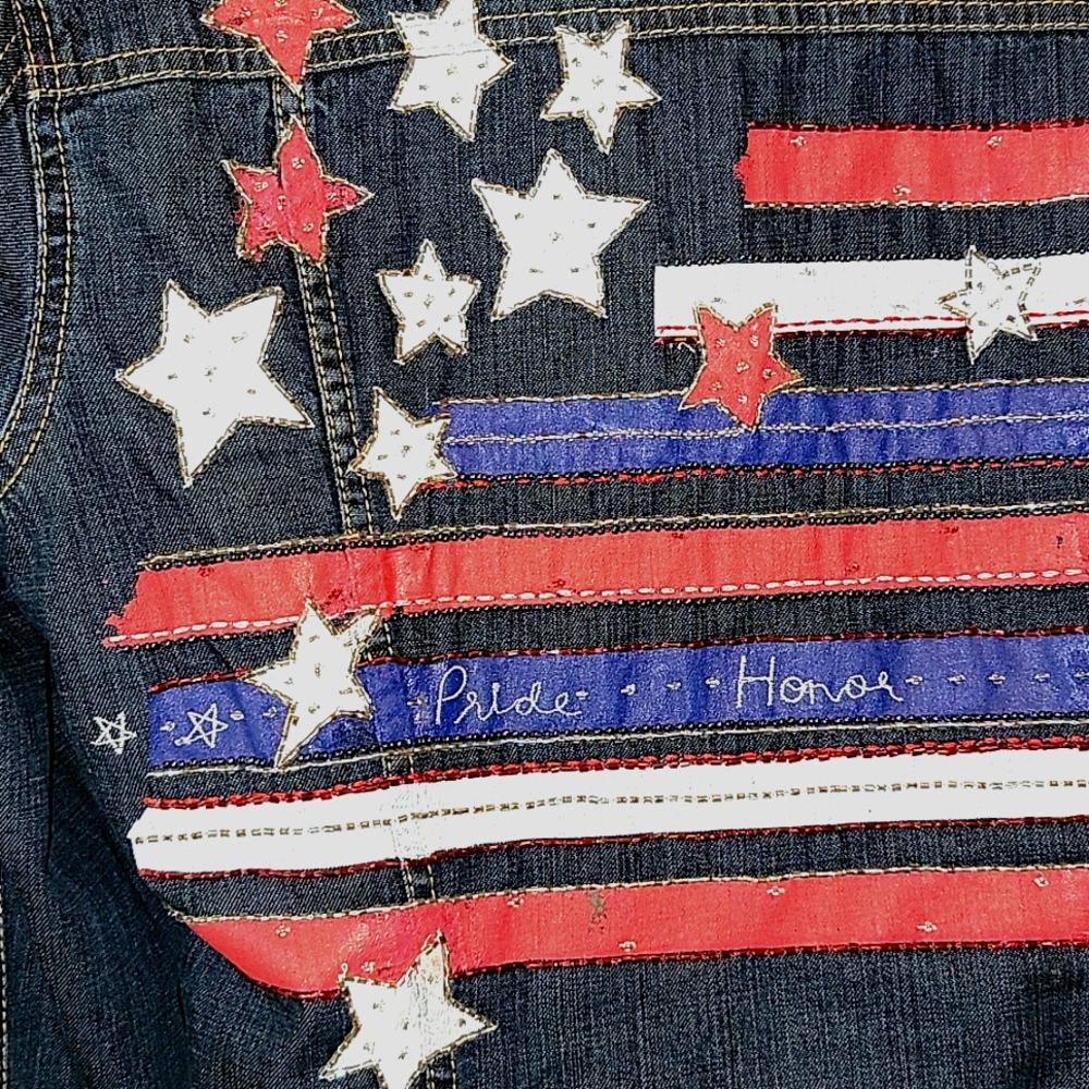 CHICO’S VINTAGE DENIM JACKET WITH THE AMERICAN FLAG ON THE BACK - Picture 9 of 14